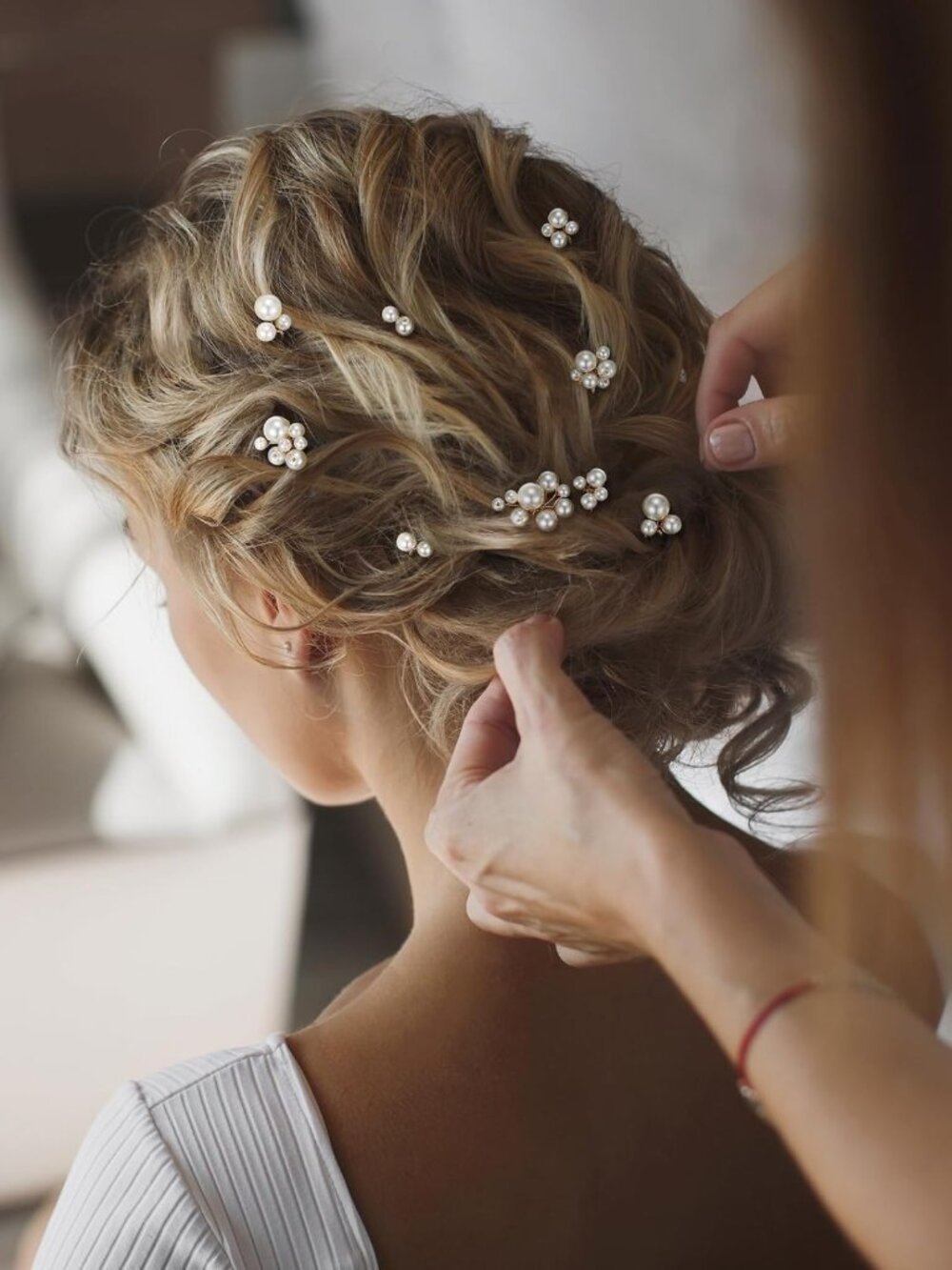 Elegant Pearl Hair Pins Set - 9Pcs Bridal Hair Accessories for Wedding Day